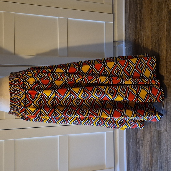 Lapogee One Size Vibrant Geometric Full Patterned Skirt Cotton Nwot - Picture 3 of 5